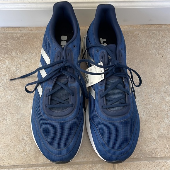 Adidas Supernova Shoes - Picture 2 of 4